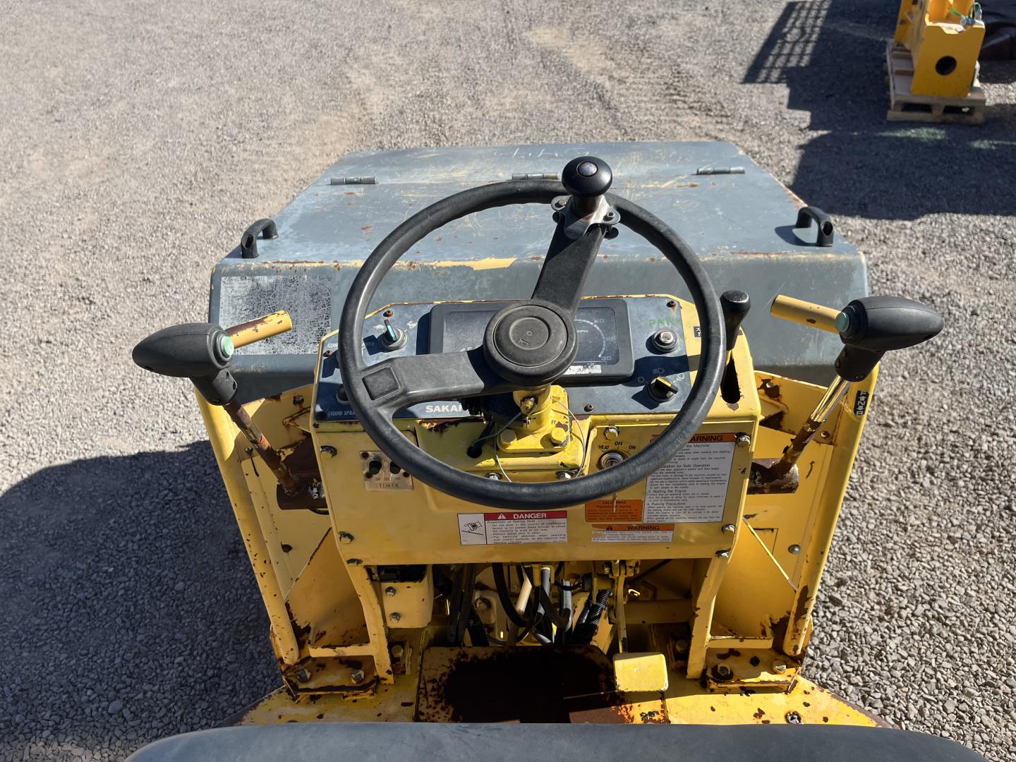 ./imagenes/INVOICE/2019/16352/COMPACTADOR SAKAI (6).JPG